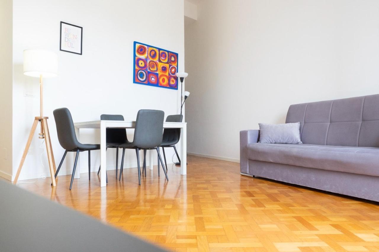 Seaport #Apartment Трани Экстерьер фото